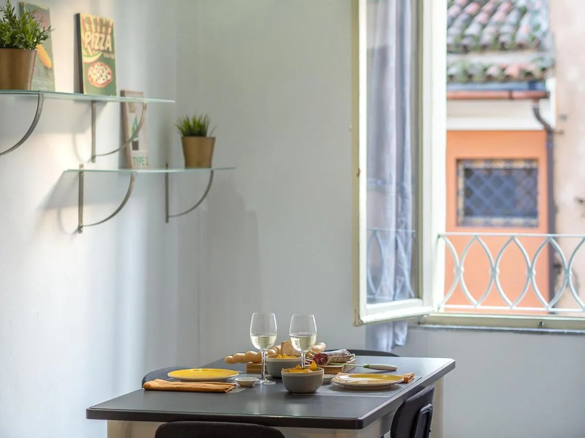 Nights In Ferrara - Via Carlo Mayr Con Wi-Fi Gratuito E Terrazzo Condominiale 이탈리아